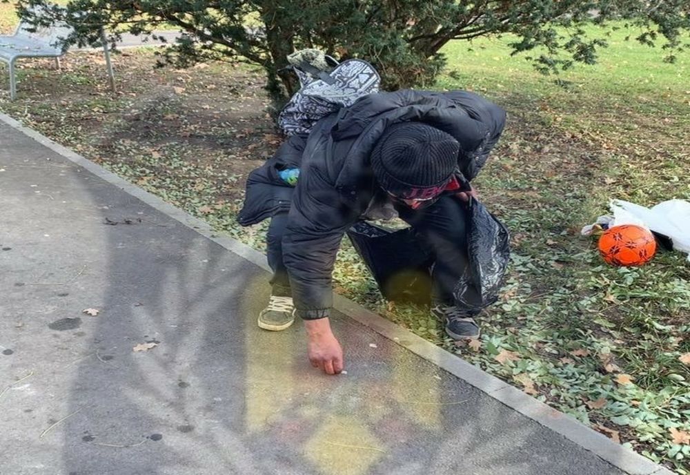 Oamenii străzii, puși la treabă  de Poliția Locală