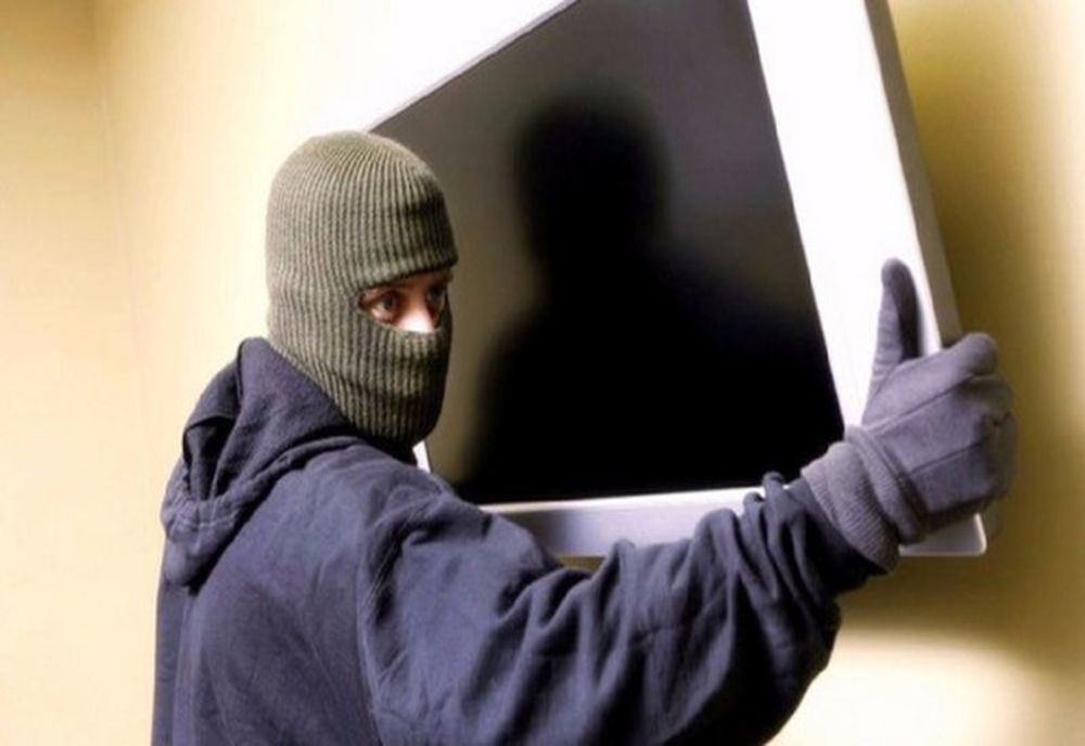 Atenție cu închiriați locuința. Riscați să rămâneți fără bunurile din ea