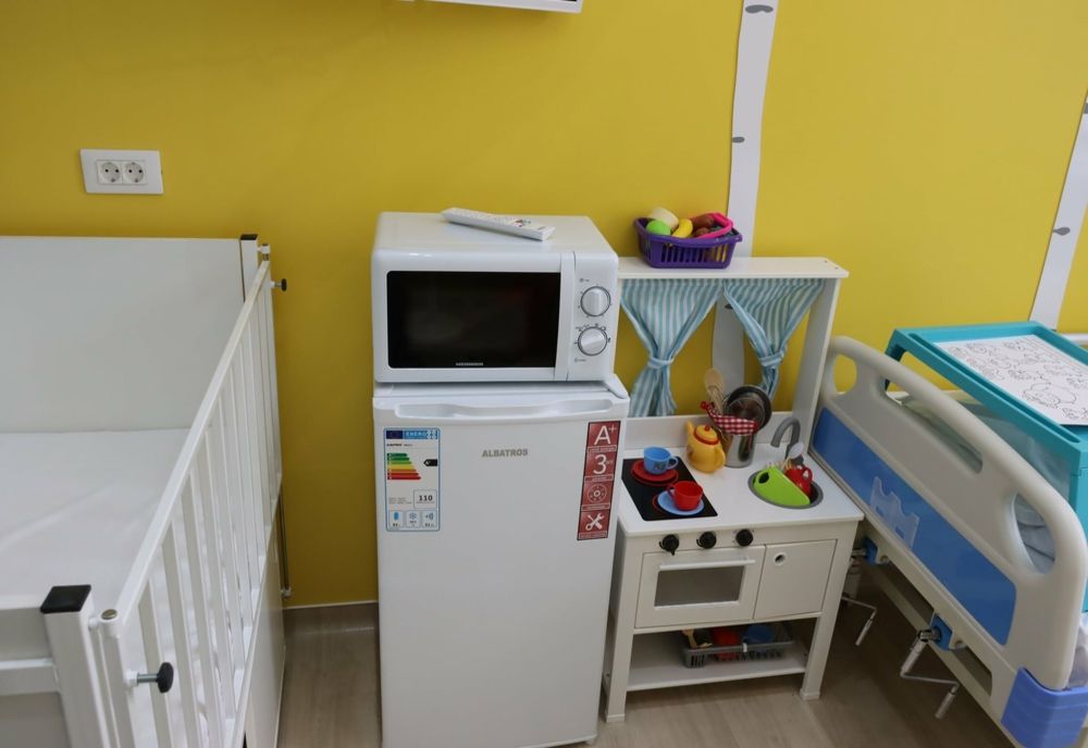 Secție de periatrie renovată cu ajutorul voluntarilor