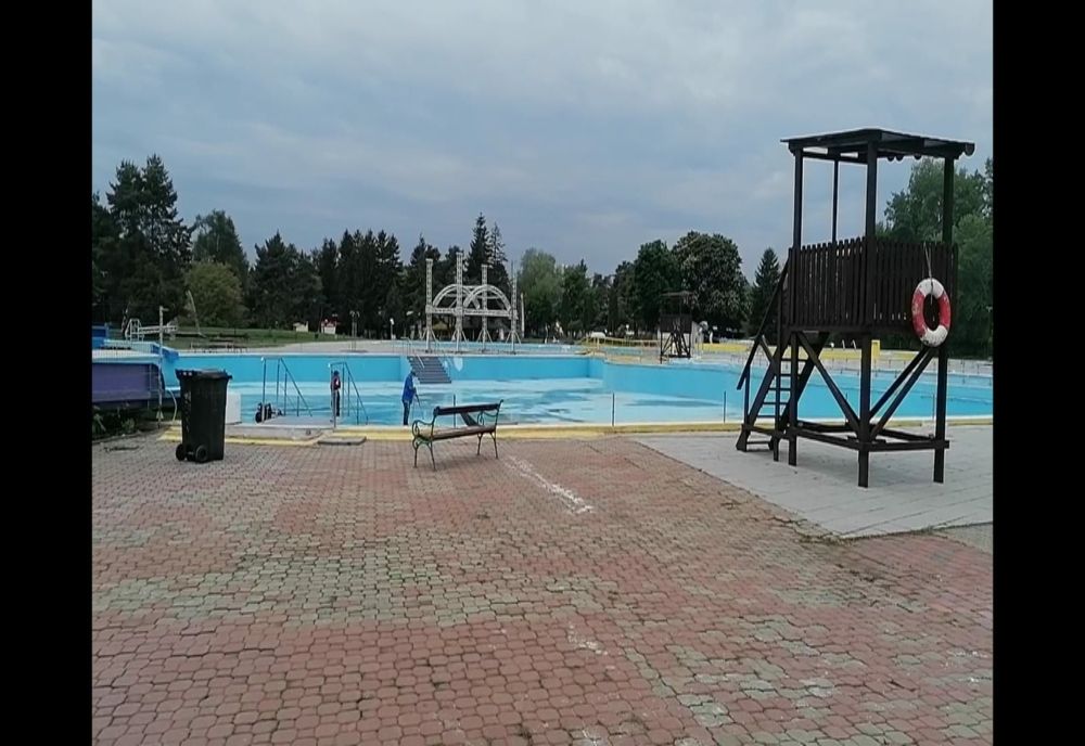 Ștrandul Neptun s-ar putea deschide în 1 iunie: pregătirile sunt în toi