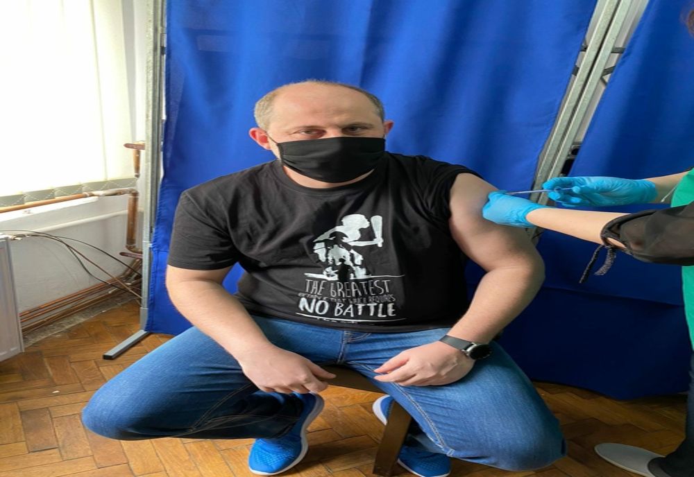 S-a vaccinat prefectul județului Arad