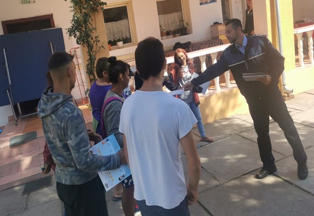 Acțiune a polițiștilor la final de vacanță școlară