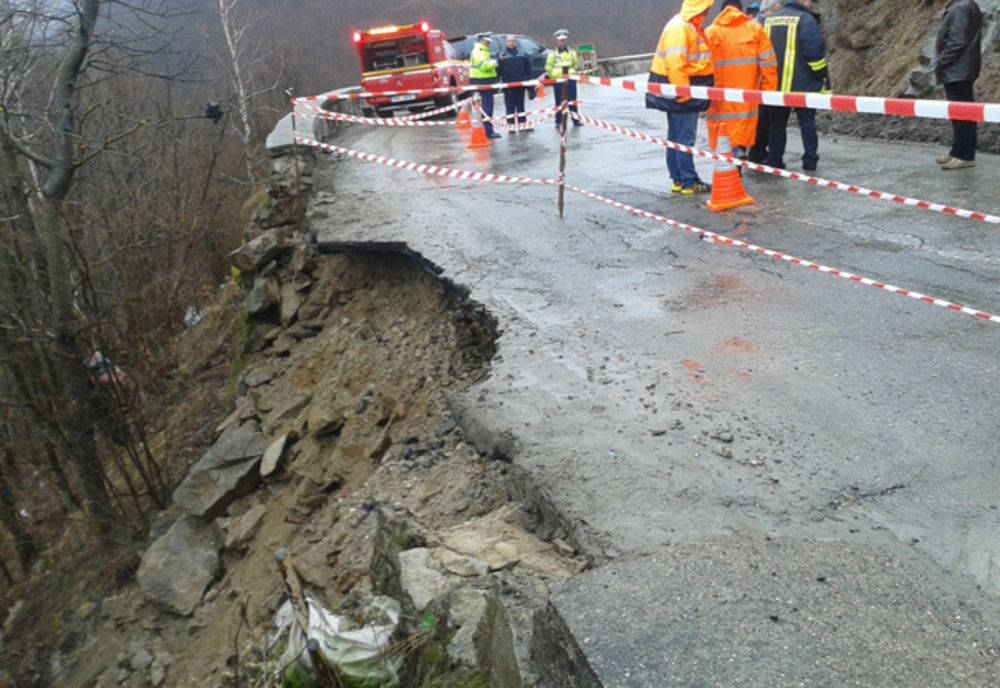 A fost redeschis drumul ce leagă Valea Mureșului de Valea Crișului