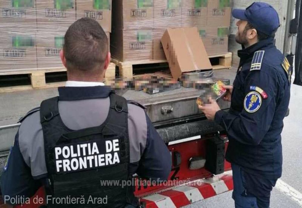  22 tone de tutun de narghilea fără acte, descoperite într-un TIR în PTF Nădlac