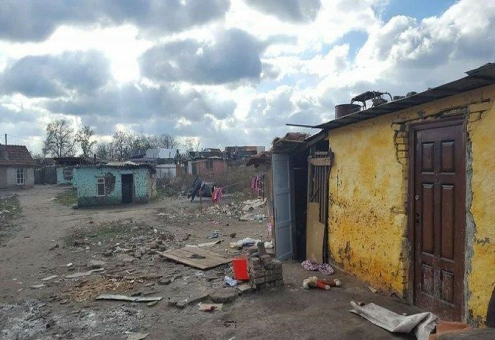 Au fost demolate 27 de construcții provizorii de pe strada Mărului din Arad