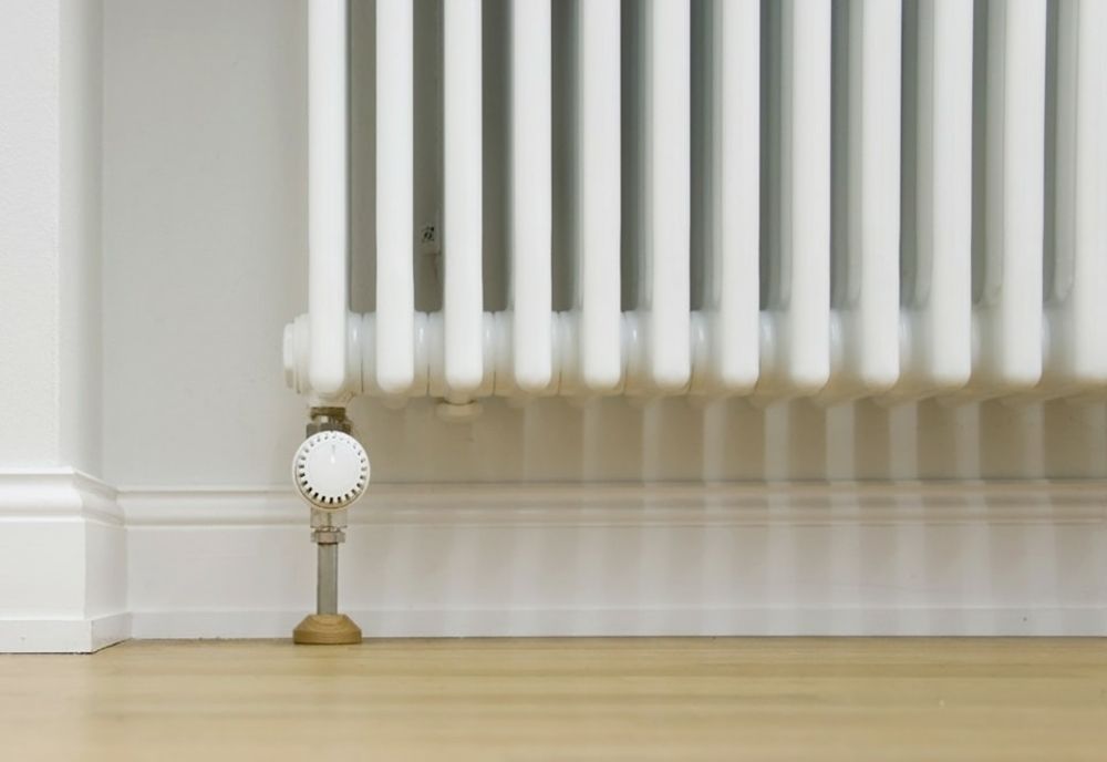 Începe furnizarea energiei termice în Arad, se încălzezc caloriferele