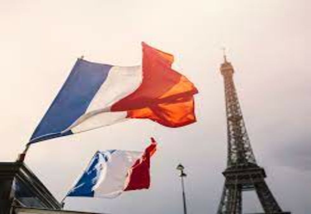 ATENȚIONARE DE CĂLĂTORIE pentru Franța. O grevă generală va afecta circulaţia feroviară, transportul public şi zborurile aeriene