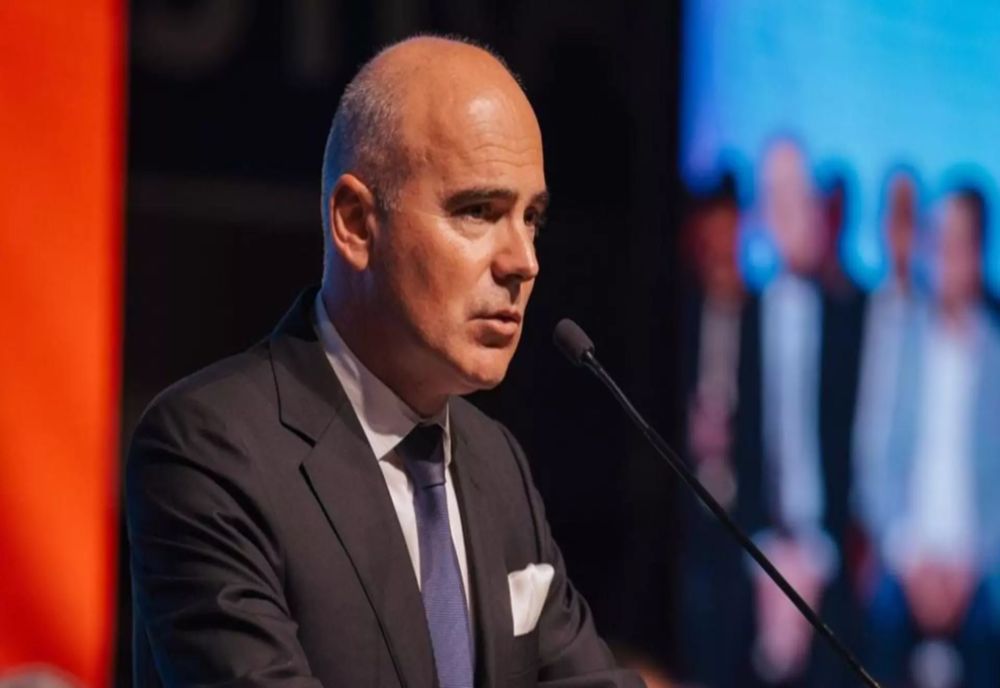 RAREȘ BOGDAN, DESPRE NICOLAE CIUCĂ: A ABSOLVIT ȘEF DE PROMOȚIE, ARE LEGIUNEA DE MERIT SUA, CEA MAI ÎNALTĂ DISTINCȚIE PE CARE O PRIMEȘTE UN MILITAR STRĂIN DIN PARTEA SUA