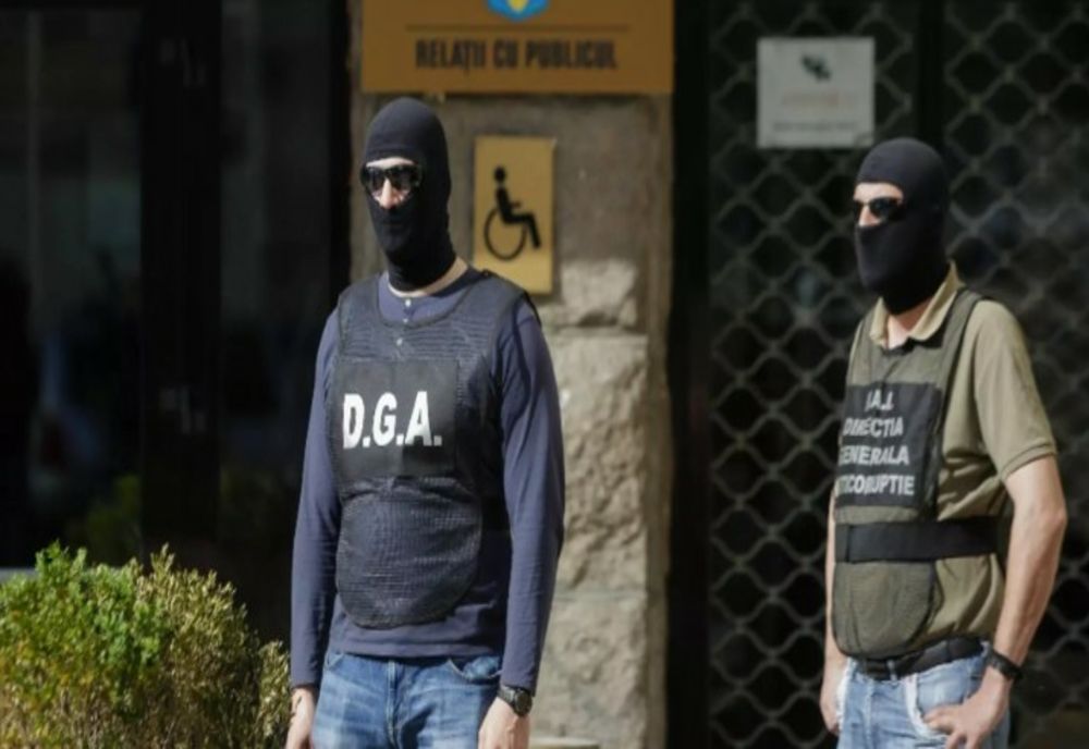 Corupție la Poliția Rutieră Arad. DGA ridică acte doveditoare