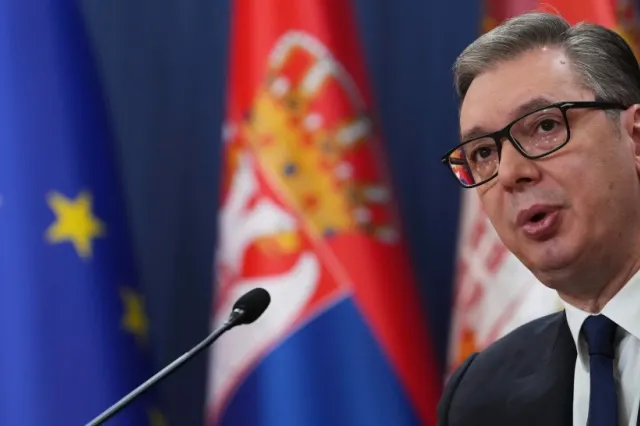 Președintele Serbiei, Aleksandar Vucic, anunță că va demisiona și va convoca alegeri anticipate