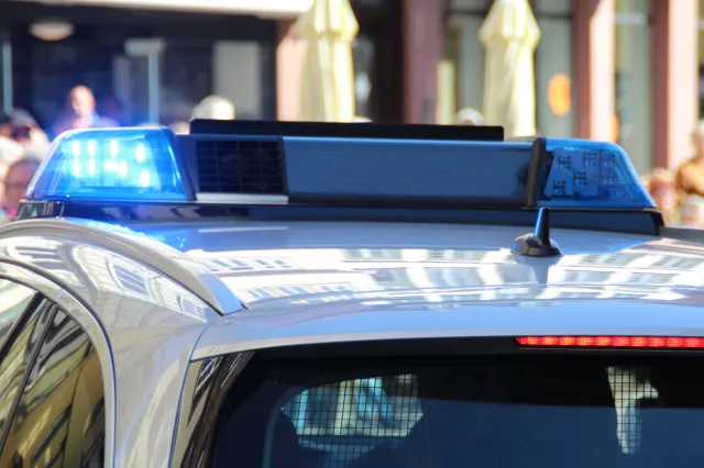 Scandal-monstru pe un bulevard din Arad: 11 bărbați s-au luat la bătaie, șase au ajuns la spital