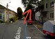 Arad: Circulația mașinilor, interzisă între 8.30-11.30 pe strada Aviator Ioan Sava, pentru a se tăia un copac