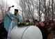 Arad: FOTO VIDEO Tradiție specială de Bobotează, la cea mai veche mănăstire cu viaţă monahală neîntreruptă din România. Călugării au sfințit apele Mureșului