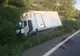 Arad: Un bărbat s-a rusturnat cu camioneta în șanț, de beat ce era