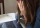 Profesor arădean, cercetat pentru hărţuire după ce ar fi trimis unei eleve de 16 ani mesaje cu tentă sexuală