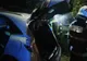 Incendiu la un autoturism electric, flăcări greu de domolit