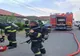 Flăcările au cuprins o casă din județul Arad. Doi oameni au fost răniți într-un incendiu probabil provocat intenționat