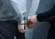 Tânăr de 21 de ani arestat preventiv în Arad pentru agresiune asupra tatălui